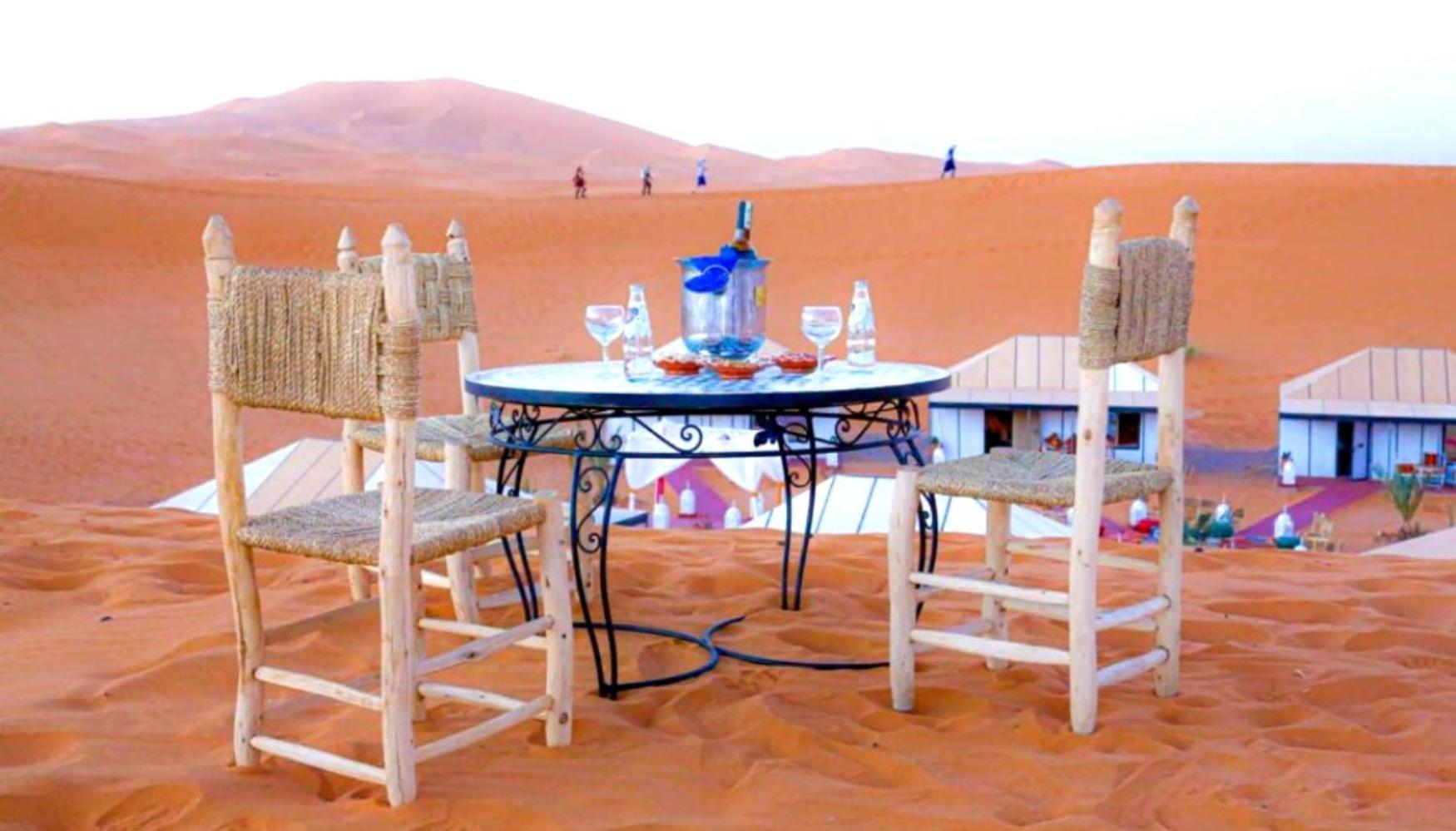 Bed and Breakfast Luxury Bedouin Camp Мерзуга Экстерьер фото