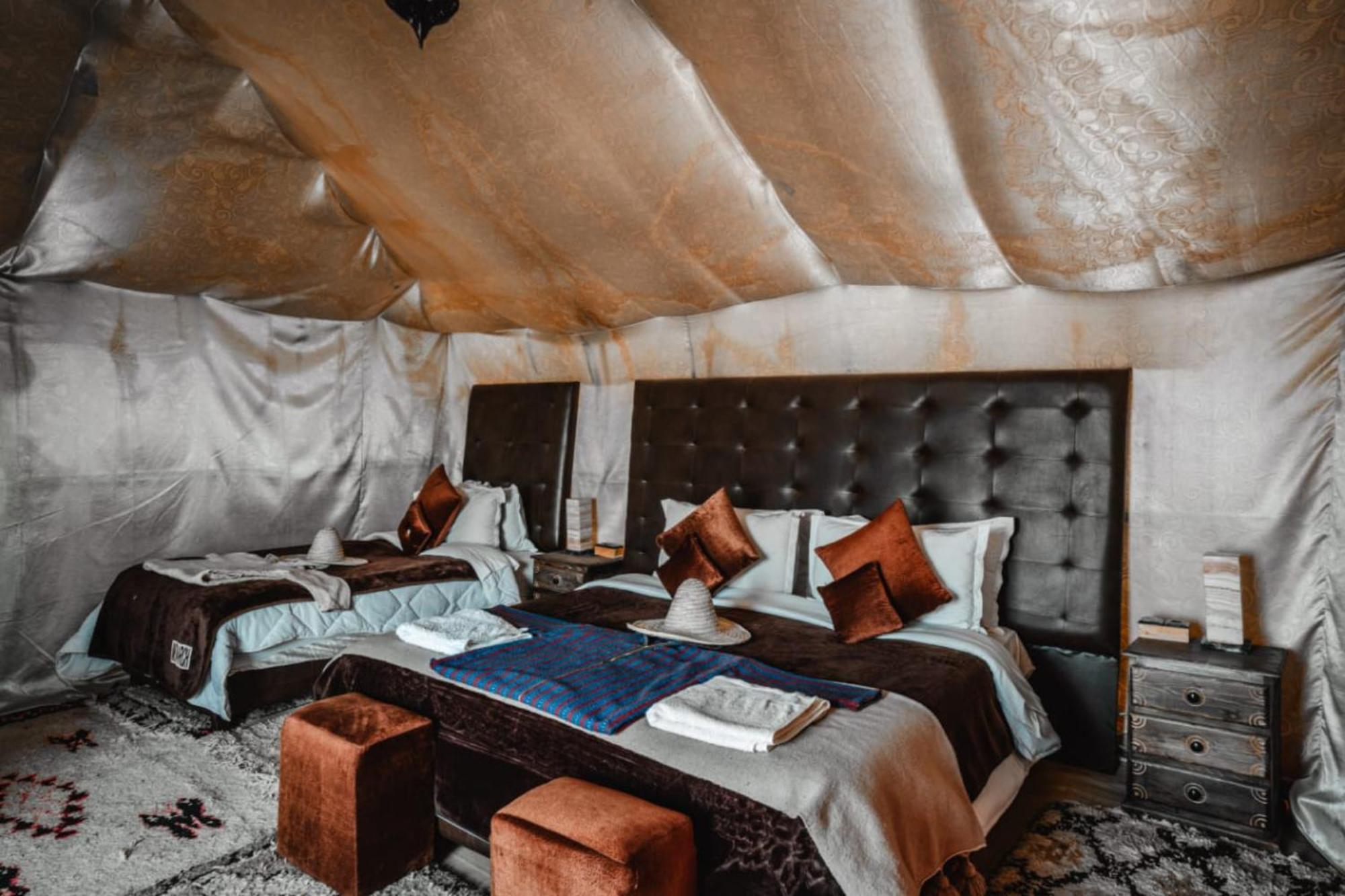 Bed and Breakfast Luxury Bedouin Camp Мерзуга Экстерьер фото