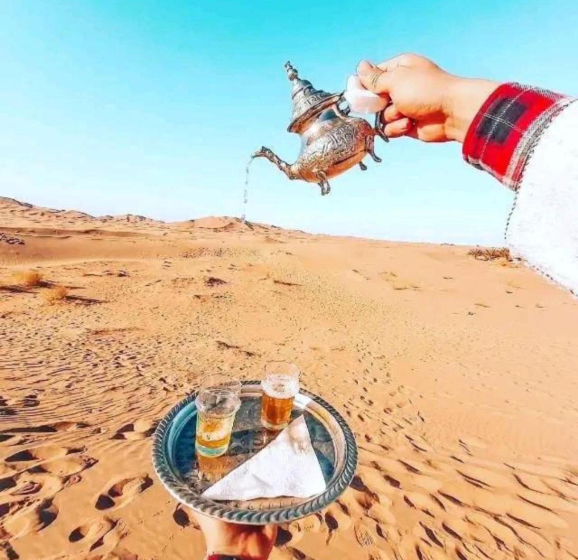 Bed and Breakfast Luxury Bedouin Camp Мерзуга Экстерьер фото